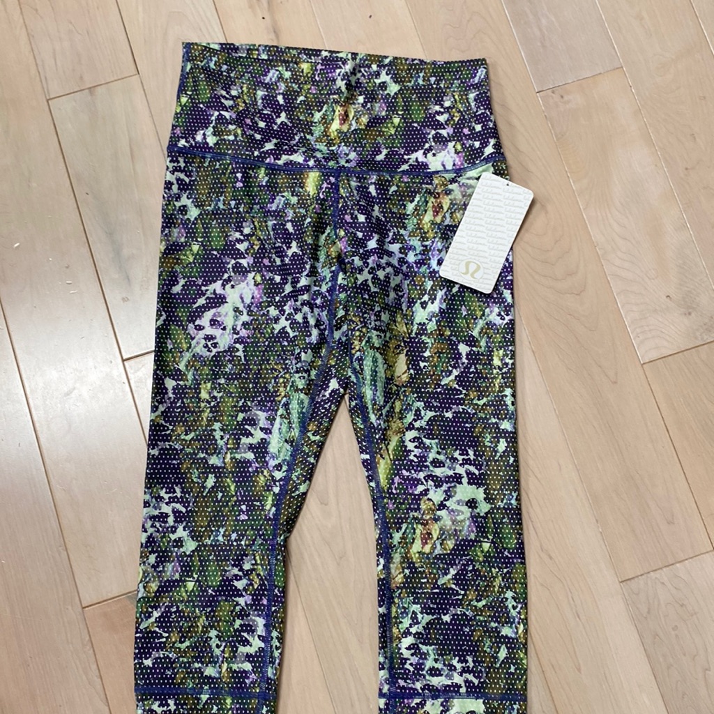 Lululemon Wunder Under Crop Roll Down Leggings